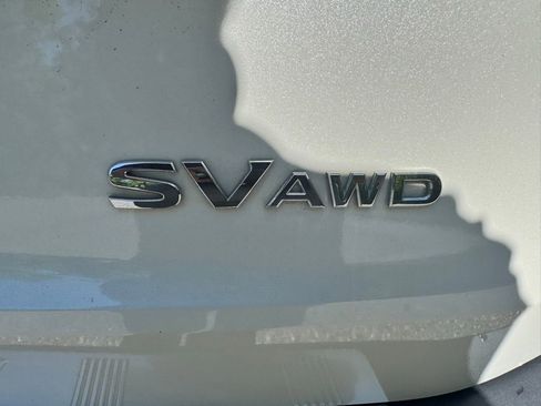 Used 2021 Nissan Rogue SV w/ Premium Package image 10