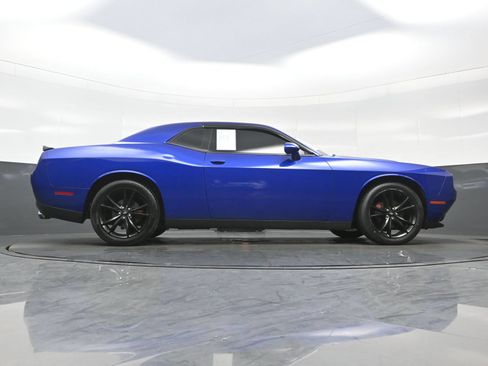 Used 2018 Dodge Challenger SXT w/ Blacktop Package RWD image 32