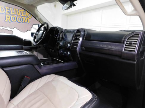 Used 2021 Ford F450 Limited w/ FX4 Off-Road Package AWD/4WD image 79