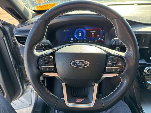 Used 2023 Ford Explorer ST w/ Equipment Group 401A image 22