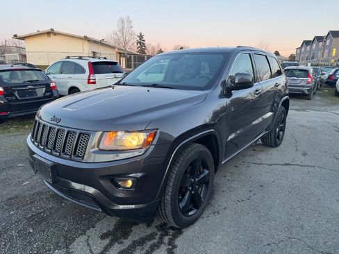 Used 2014 Jeep Grand Cherokee Altitude image 4