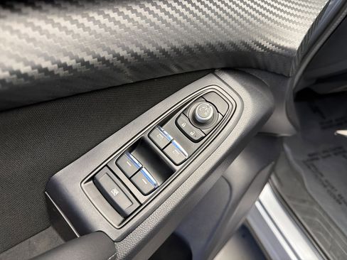 Certified 2025 Subaru Ascent Premium w/ Premium Package image 11