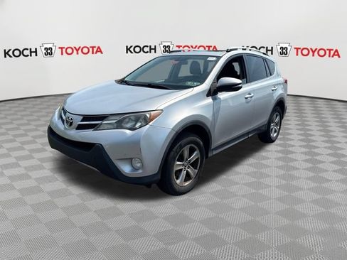 Used 2015 Toyota RAV4 XLE AWD/4WD image 3