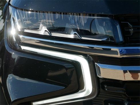 Used 2023 Chevrolet Tahoe LS image 10