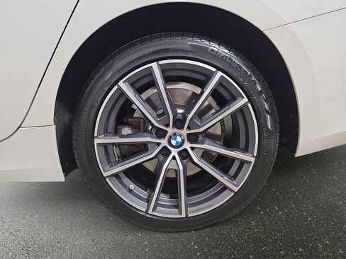 Used 2019 BMW 330i xDrive Sedan w/ Convenience Package AWD/4WD image 37