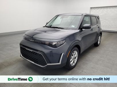 Used 2025 Kia Soul LX w/ LX Technology Package