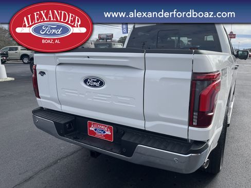 New 2025 Ford F150 Lariat w/ Equipment Group 502A High image 6