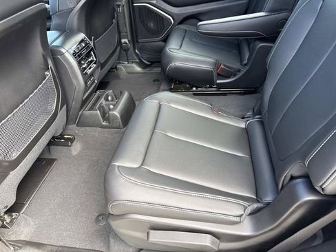 New 2026 Jeep Grand Cherokee L Limited image 10