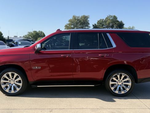 Used 2023 Chevrolet Tahoe Premier w/ Premium Package RWD image 4