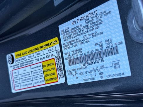 Used 2024 Ford Mustang Coupe RWD image 26