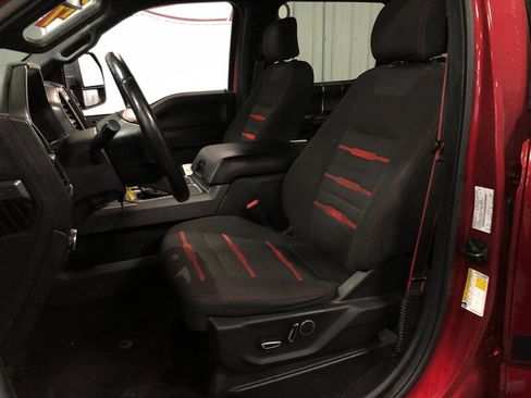Used 2017 Ford F150 XLT w/ Equipment Group 302A Luxury AWD/4WD image 18