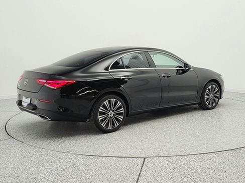 Used 2022 Mercedes-Benz CLA 250 image 5