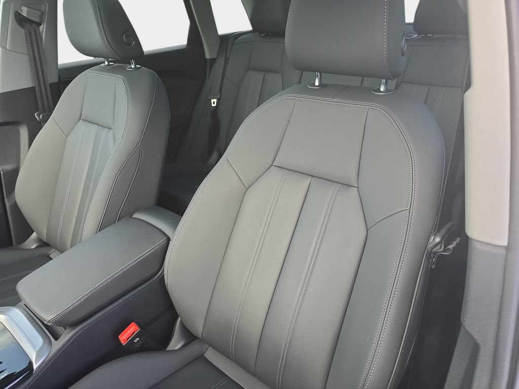 Certified 2025 Audi Q5 Premium w/ Premium Plus AWD/4WD image 20
