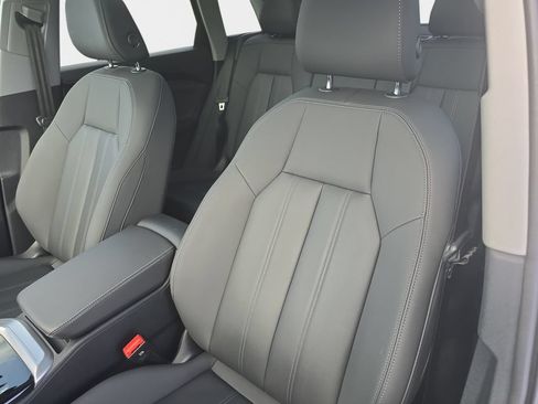Certified 2025 Audi Q5 Premium w/ Premium Plus AWD/4WD image 20