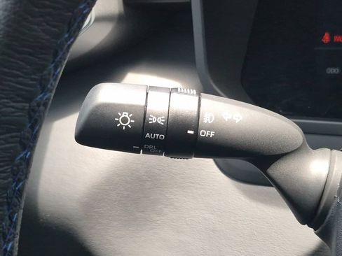 Certified 2025 Toyota Sequoia Platinum AWD/4WD image 26