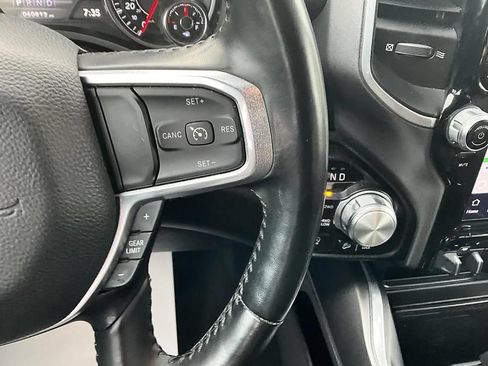 Used 2022 RAM 1500 Laramie AWD/4WD image 30