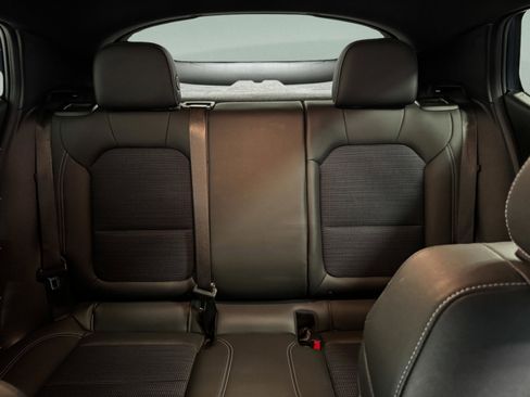 Used 2024 Buick Envista Preferred image 29