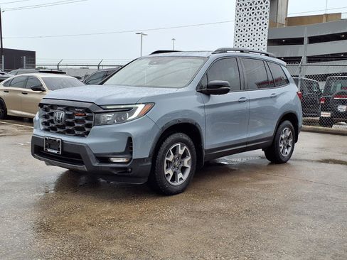 Used 2023 Honda Passport TrailSport image 22