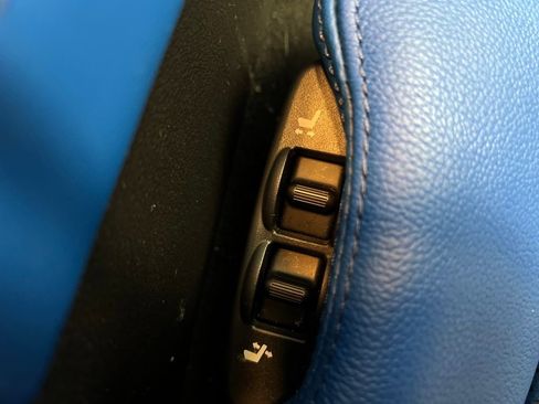 Used 2024 Nissan Z Performance w/ Floor Mat Package RWD image 17