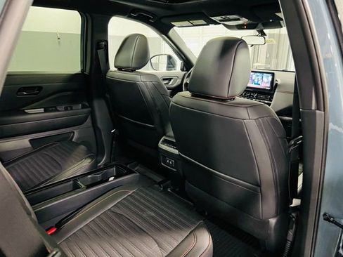 New 2026 Nissan Pathfinder Rock Creek AWD/4WD image 32