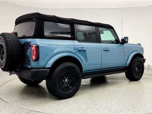 Used 2022 Ford Bronco Outer Banks image 5