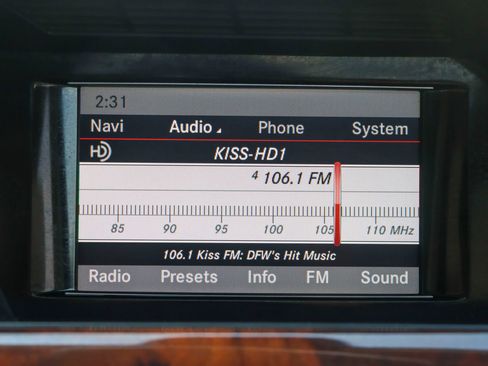 Used 2013 Mercedes-Benz GLK 350 2WD w/ Premium 1 Pkg image 34