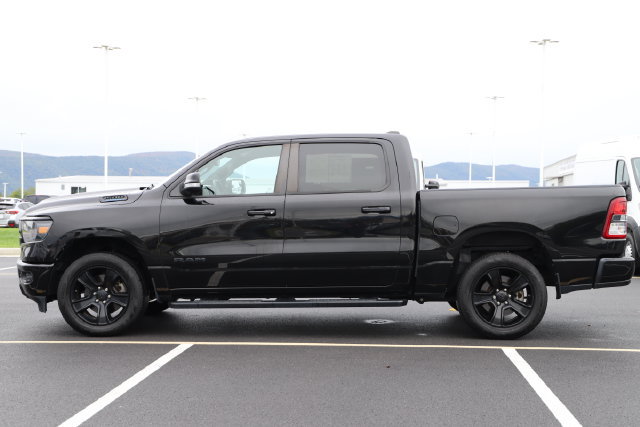 Used 2022 RAM 1500 Big Horn AWD/4WD image 2