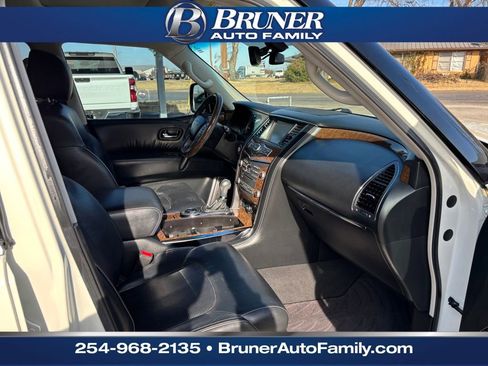 Used 2016 INFINITI QX80 2WD w/ Driver's Assistance Package image 16