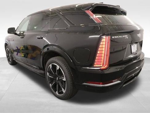 New 2025 Cadillac Escalade IQ Sport 2 image 20