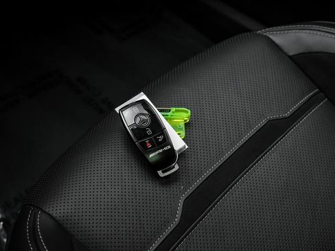 Used 2024 Mercedes-Benz AMG GT 63 image 73