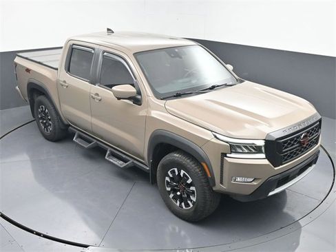 Used 2023 Nissan Frontier PRO-4X w/ Pro Convenience Package image 34