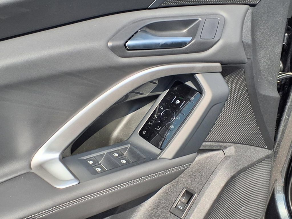 New 2026 Audi Q5 2.0T AWD/4WD image 11