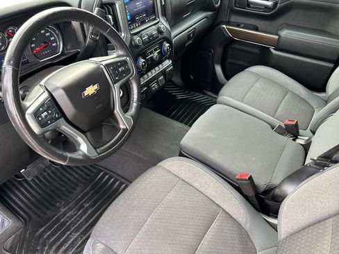 Used 2019 Chevrolet Silverado 1500 LT w/ All-Star Edition image 10