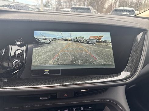 Used 2023 Buick Envision Essence image 14