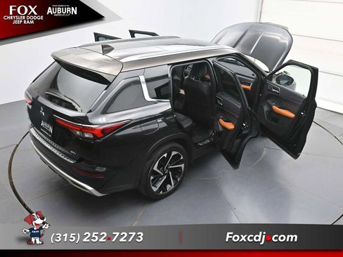 Used 2023 Mitsubishi Outlander SEL 40th Anniversary AWD/4WD image 41