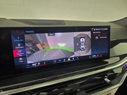 Used 2026 BMW X6 M60i AWD/4WD image 12