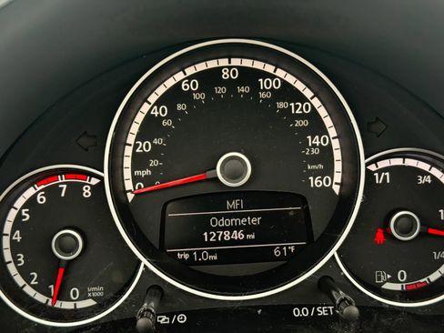 Used 2015 Volkswagen Beetle 1.8T image 27