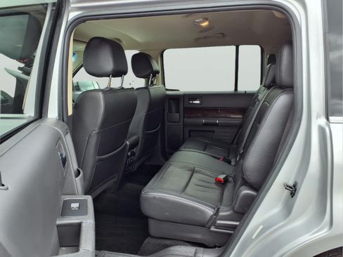 Used 2018 Ford Flex Limited FWD image 10