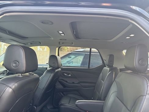 Used 2018 Chevrolet Traverse Premier w/ LPO, 'HIT The Road' Package image 3