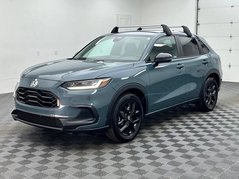 Used 2024 Honda HR-V Sport image 2