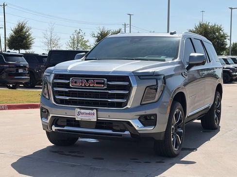 Used 2025 GMC Yukon Elevation w/ Elevation Premium Package RWD image 3