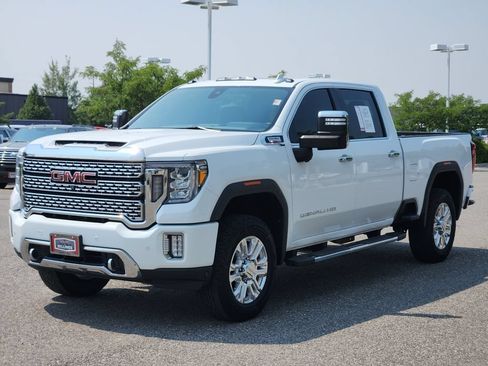 Used 2020 GMC Sierra 2500 Denali w/ Denali Ultimate Package AWD/4WD image 39