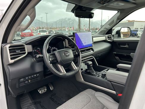 Used 2022 Toyota Tundra Limited image 10