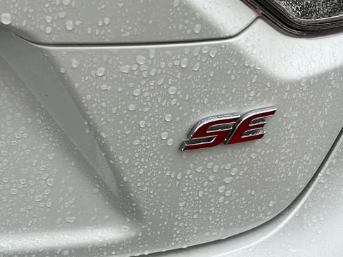 Used 2022 Toyota Corolla SE image 7