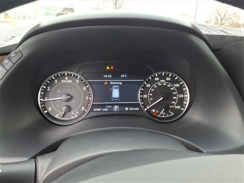 Used 2023 Nissan Armada SL w/ Cargo Package image 17