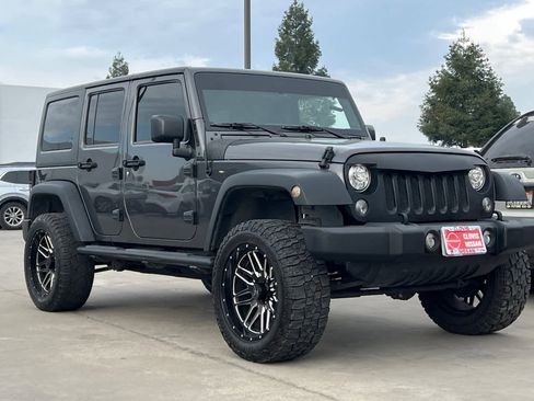 Used 2017 Jeep Wrangler Unlimited Sport w/ Quick Order Package 24S image 9