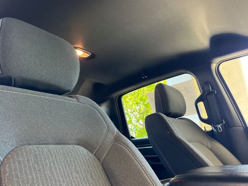 Used 2019 RAM 1500 Big Horn RWD image 17