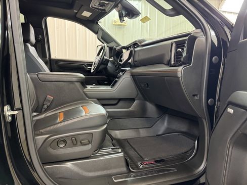 Used 2024 GMC Sierra 2500 AT4 w/ AT4 Premium Plus Package image 26