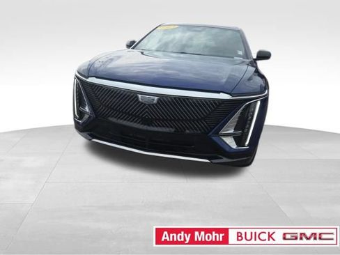 Used 2024 Cadillac Lyriq Tech w/ LPO, Floor Liner Package AWD/4WD image 6