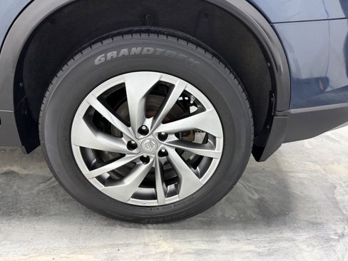 Used 2015 Nissan Rogue SL image 27